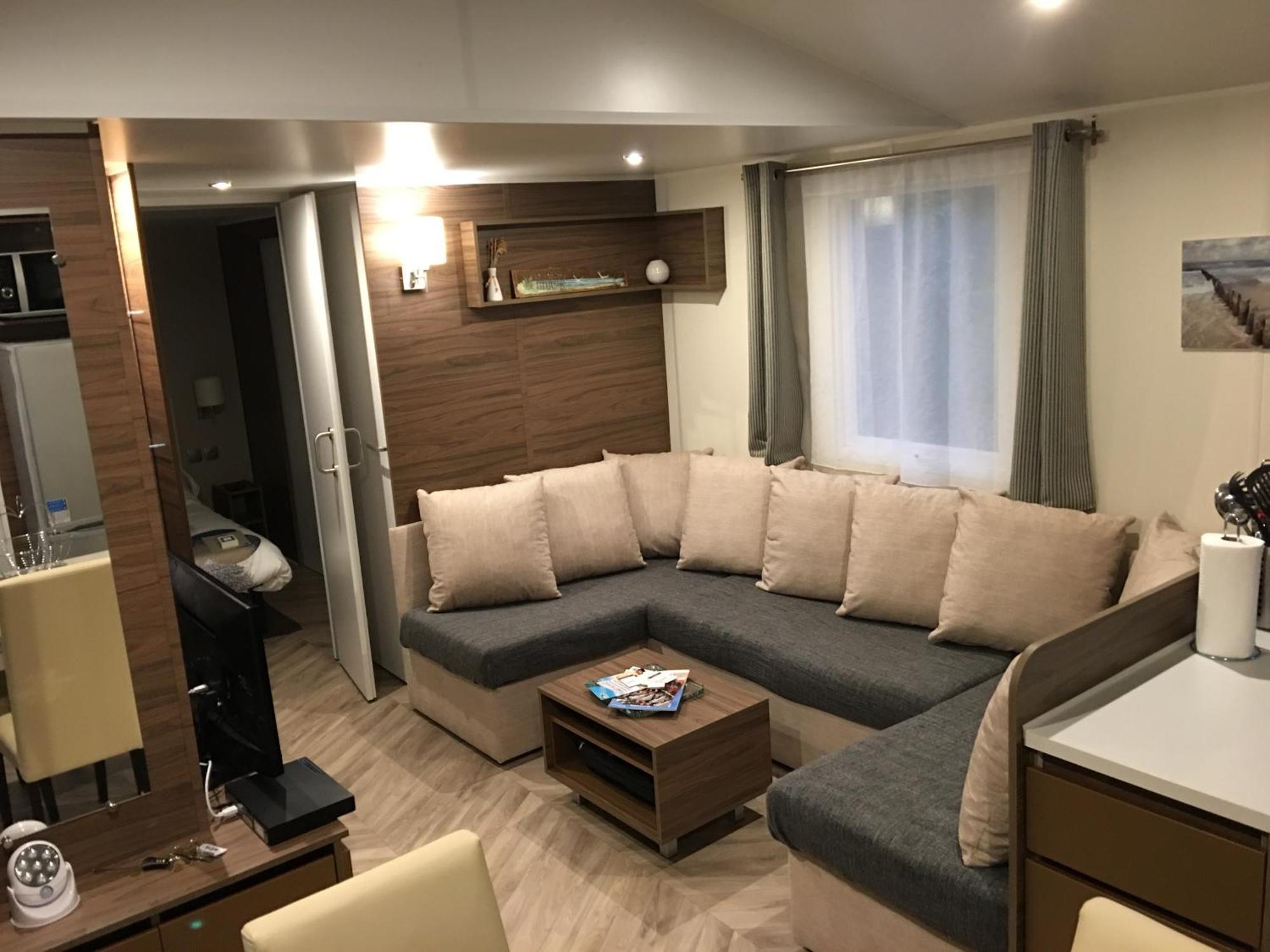 Mobilhome Familial 6 A 7 P 3 Chambres 42 M2 Saint Brevin Les Pierres Couchees Экстерьер фото