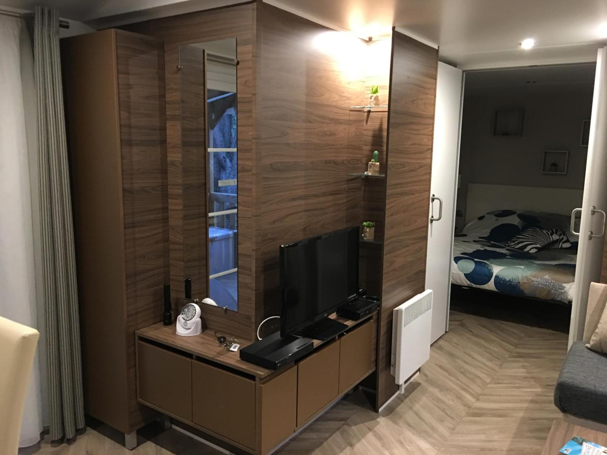 Mobilhome Familial 6 A 7 P 3 Chambres 42 M2 Saint Brevin Les Pierres Couchees Экстерьер фото