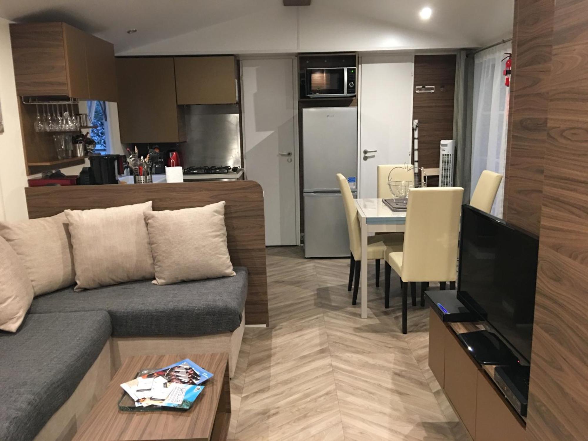 Mobilhome Familial 6 A 7 P 3 Chambres 42 M2 Saint Brevin Les Pierres Couchees Экстерьер фото